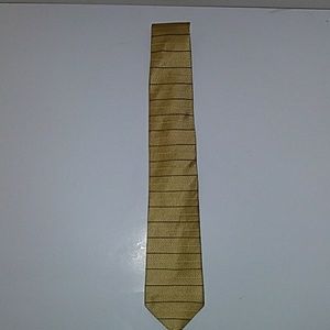 IOO% SILK TOMMY HILFIGER TIE